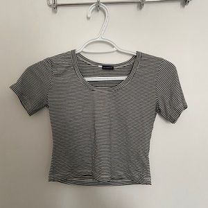 Brandy Melville crop top